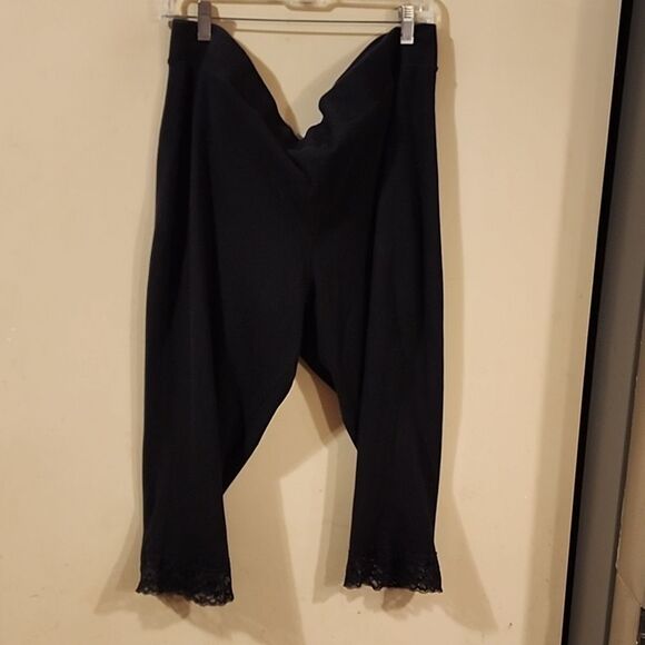 Torrid crop lace leggings - Picture 1 of 4